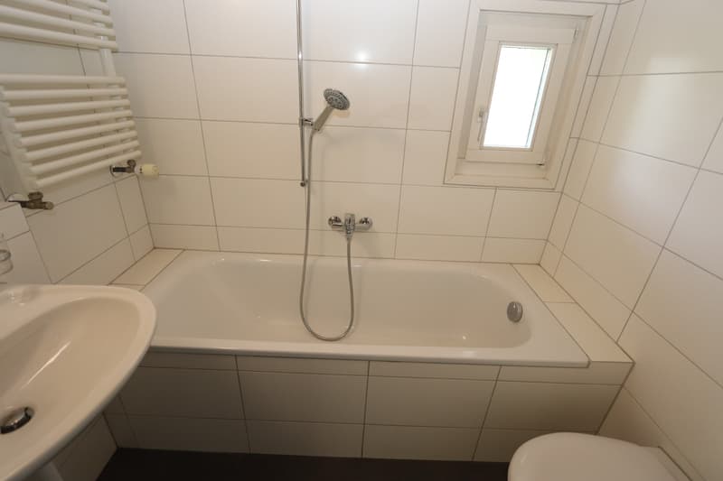 Bad im Zimmer 3