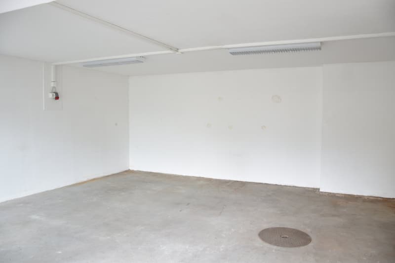 Dachwohnung mit grosser Terrasse und Weitsicht auf Jura (17)