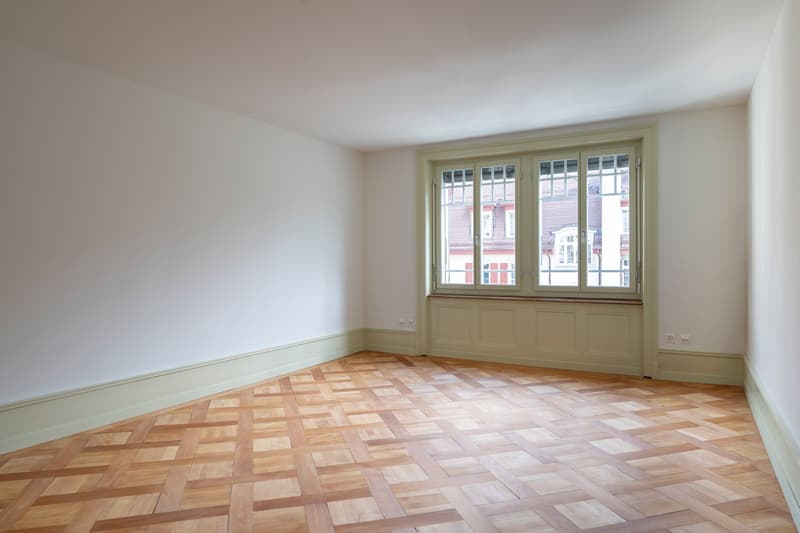 Helles 5-Zimmer-Büro im Altbau an der Gutenbergstrasse, Bern (7)