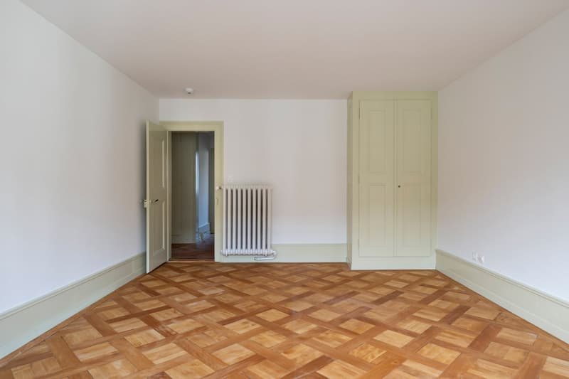 Helles 5-Zimmer-Büro im Altbau an der Gutenbergstrasse, Bern (8)