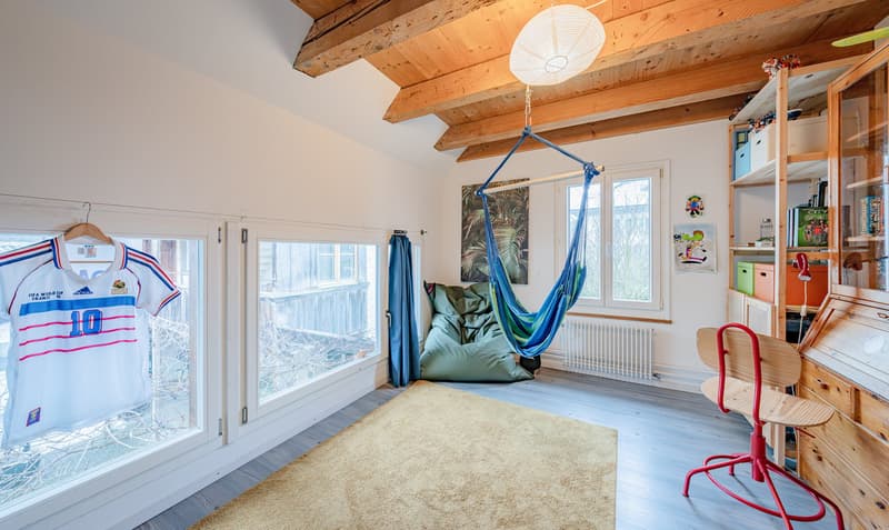 Charming maisonette semi-detached house with garden access (11)