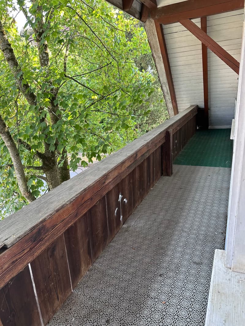 Appartamento luminoso 2 1/2 locali 2° piano sud con balcone privato e stanza mansardata (12)