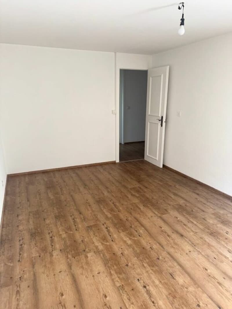Helle 3-Zimmer-Wohnung, mit Blick ins Grüne (9)