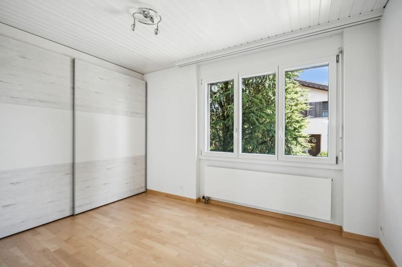Single-family house (12)