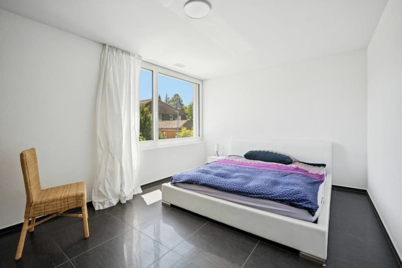 Modern architecture with high construction standard (12)