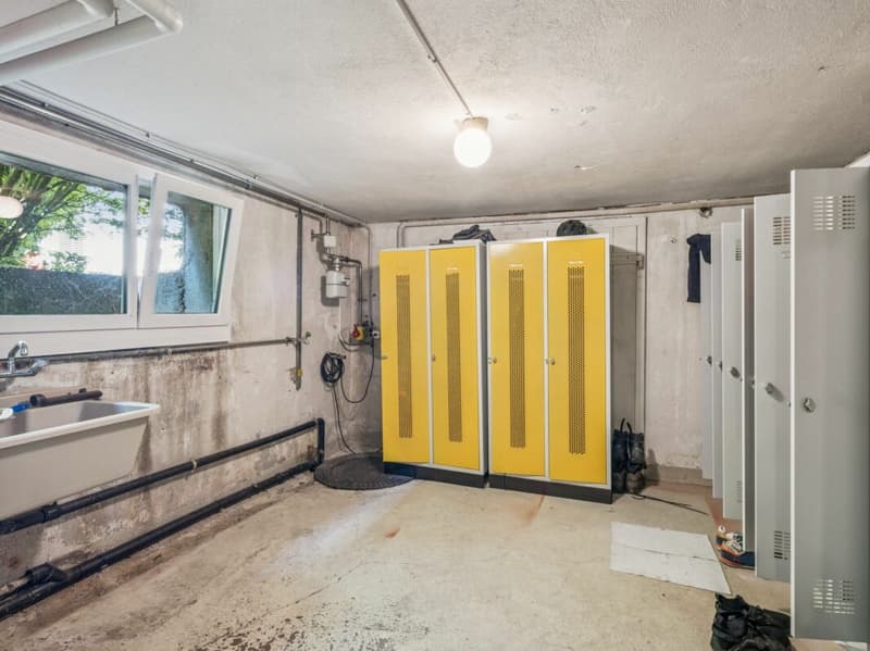 Mehrfamilienhaus mit Gewerberäumen, Garagen - Vielseitiges Renditeobjekt mit Entwicklungspotential. (29)