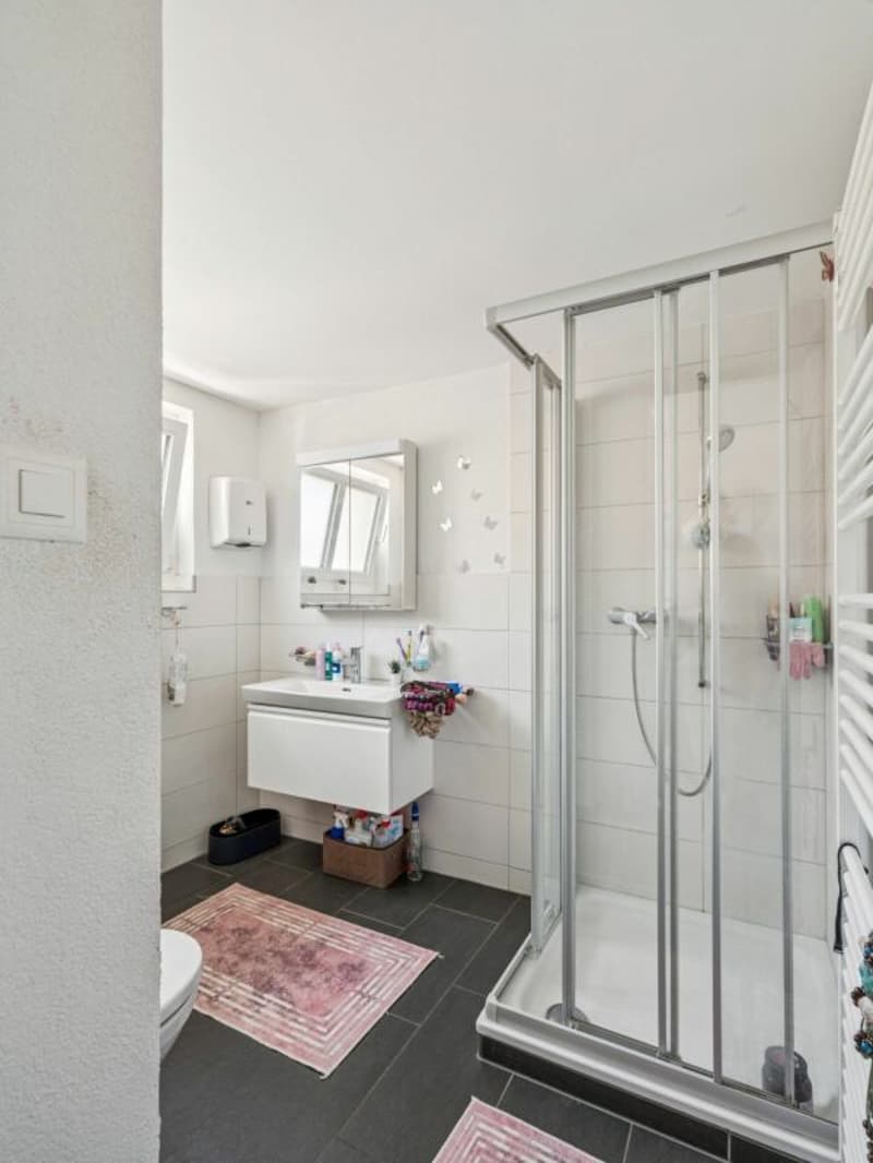 Mehrfamilienhaus mit Gewerberäumen, Garagen - Vielseitiges Renditeobjekt mit Entwicklungspotential. (19)