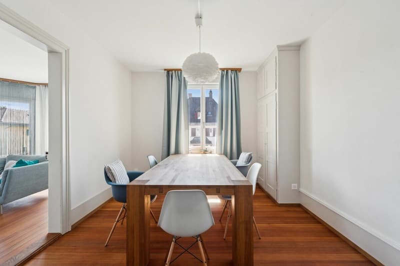 Ein Haus mit Geschichte - Dreifamilienhaus mit Studio und Ladenlokal (12)