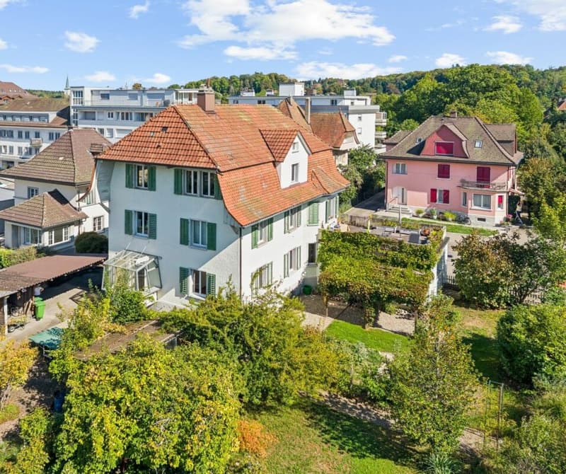 Ein Haus mit Geschichte - Dreifamilienhaus mit Studio und Ladenlokal (3)