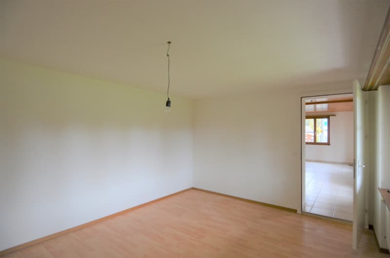 Appartamento luminoso 3.5 locali con balcone a Wiler b. Utzenstorf – disponibile da ottobre 2026 (5)
