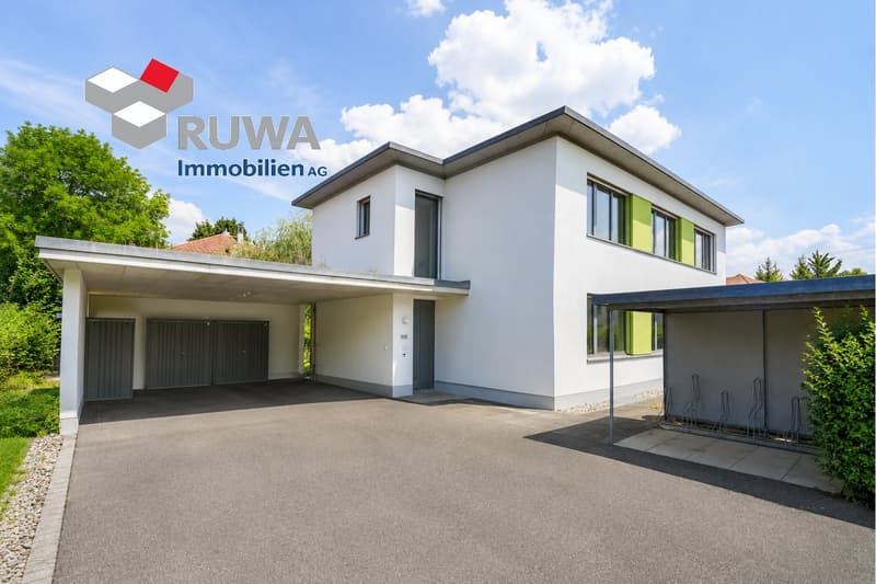 Maison unifamiliale spacieuse avec jardin dans un quartier résidentiel calme à Burgdorf (2)