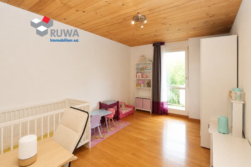 Arriver et se sentir chez soi – appartement en copropriété de 4½ pièces lumineux avec ascenseur à Koppigen (6)