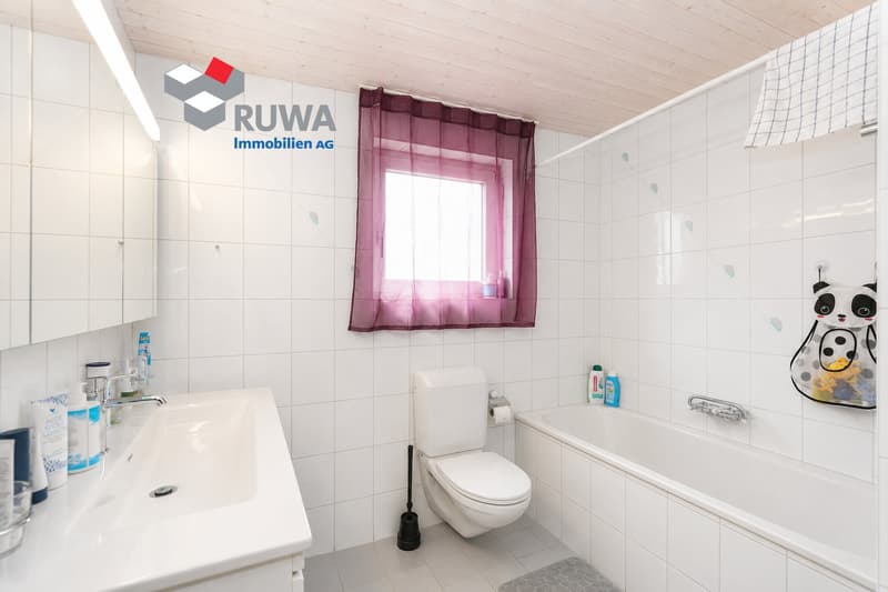 Arriver et se sentir chez soi – appartement en copropriété de 4½ pièces lumineux avec ascenseur à Koppigen (7)