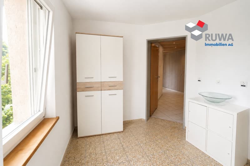 Arriver et se sentir chez soi – appartement en copropriété de 4½ pièces lumineux avec ascenseur à Koppigen (3)