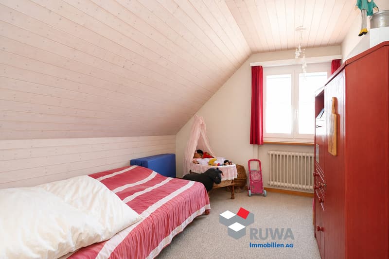 Freistehendes Einfamilienhaus mit sonnigem Garten – Ihr neues Zuhause in Burgdorf (10)
