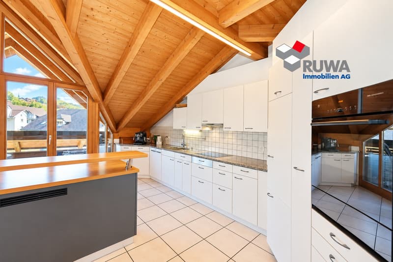 Grosszügige 3½-Zimmer-Dachwohnung mit Galerie und Balkon – Ihr neues Zuhause in Wynigen (5)