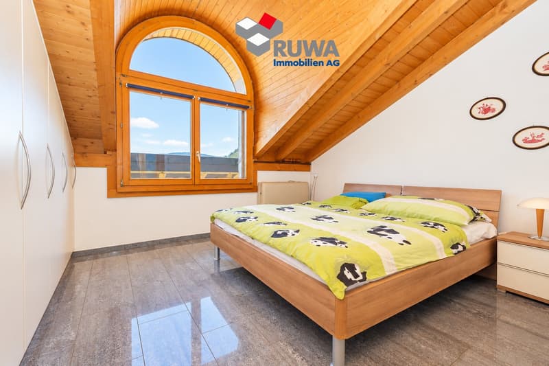 Grosszügige 3½-Zimmer-Dachwohnung mit Galerie und Balkon – Ihr neues Zuhause in Wynigen (9)