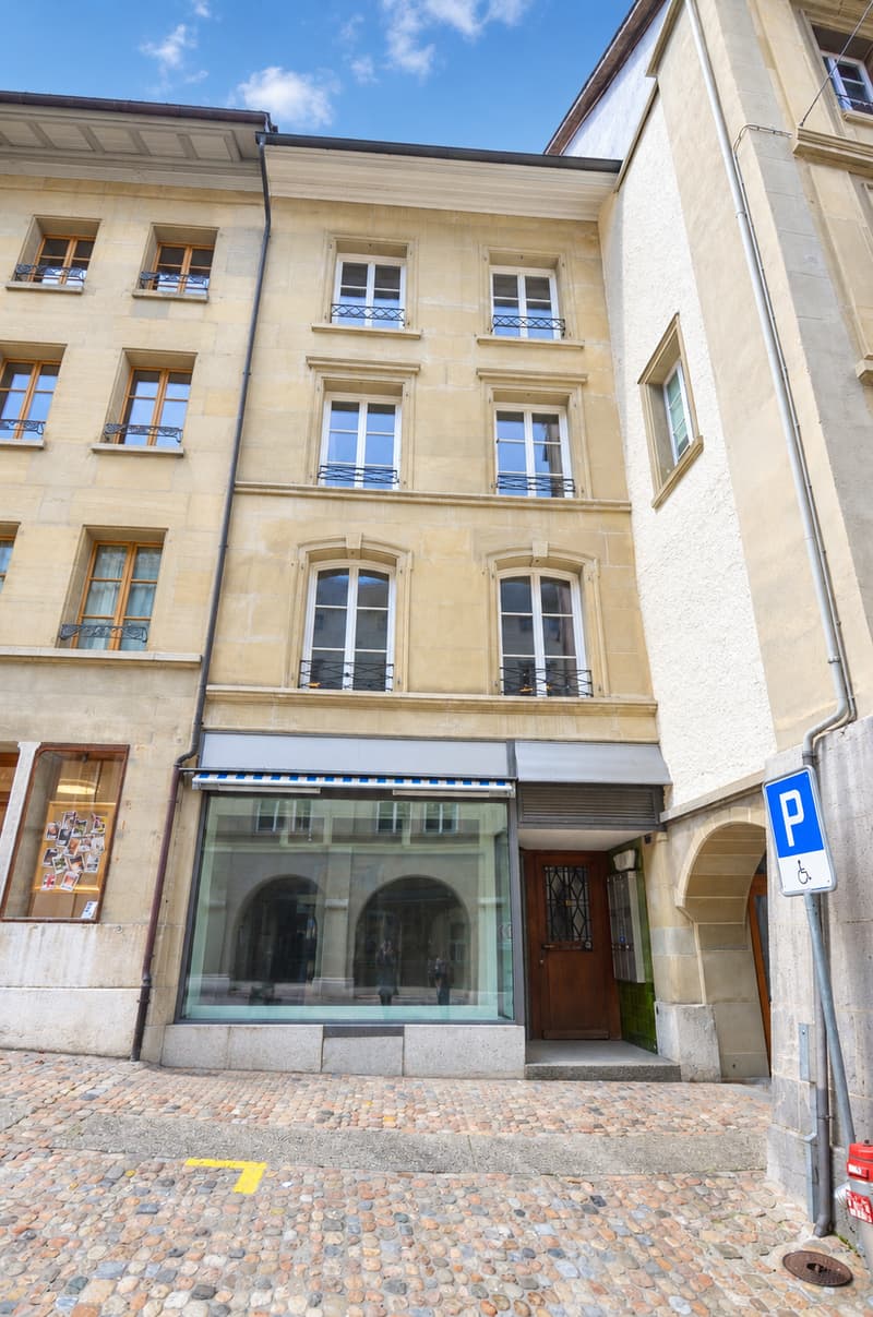 Klein, fein & mitten in der Altstadt – charmante Bürofläche in Burgdorf (4)