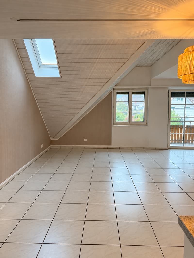 Wohnen im Reusstal - Charmante 3.5-Zimmer-Wohnung in Fischbach-Göslikon (4)