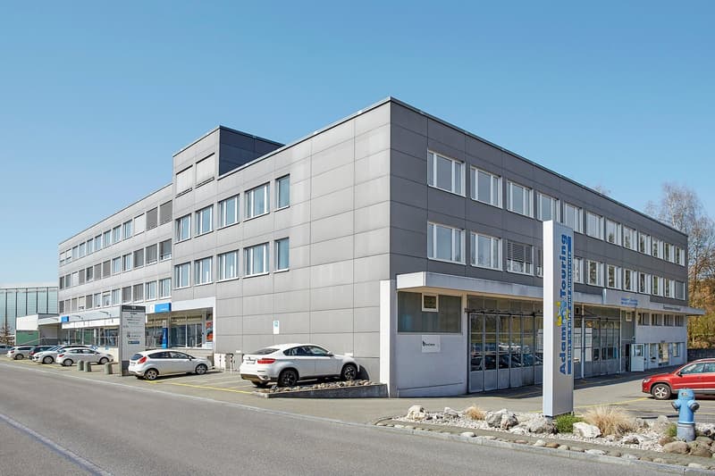 Spazio ufficio / commerciale in area commerciale e industriale molto frequentata a Dietlikon (2)