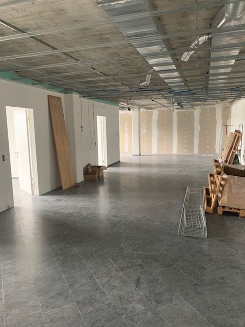 Espace commercial sur mesure pour votre entreprise (7)