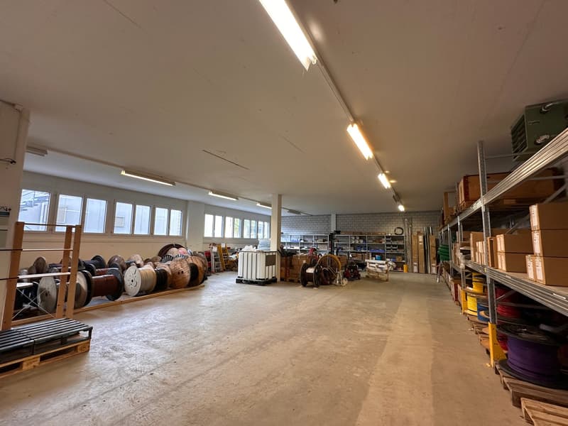 Gewerbe- und Retailfläche an der Allmendstrasse 38 in Fehraltorf (7)