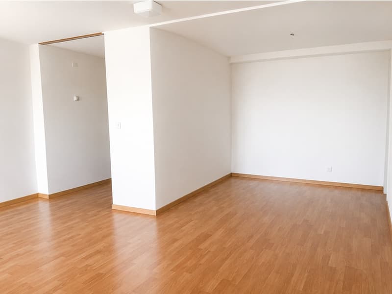 Delizioso appartamento di 1,5 locali nel cuore di Lenzburg (2)