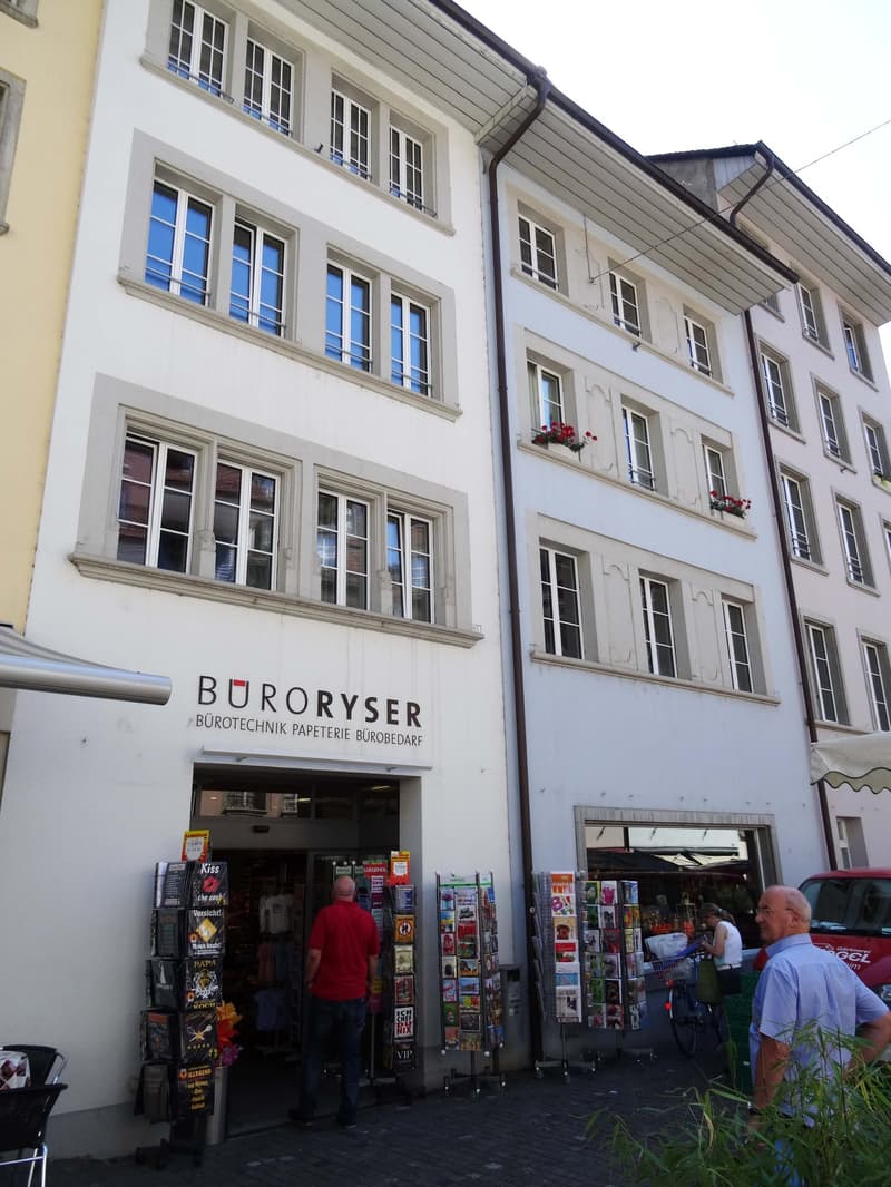 Delizioso appartamento di 1,5 locali nel cuore di Lenzburg (1)