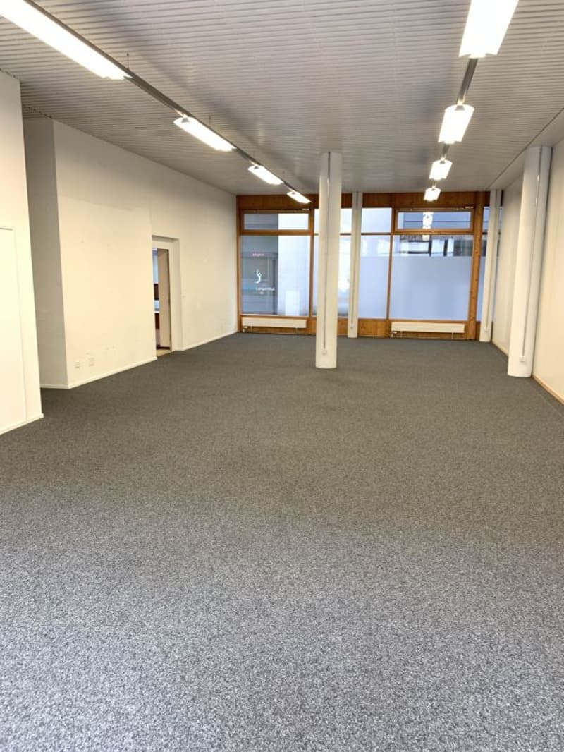 Bureau/Magasin dans le centre-ville de Langenthal (3)