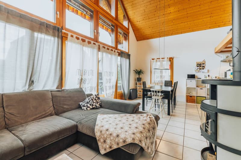 Multi-Generational Living in Melchnau (over 280 m2 Living Space) (5)