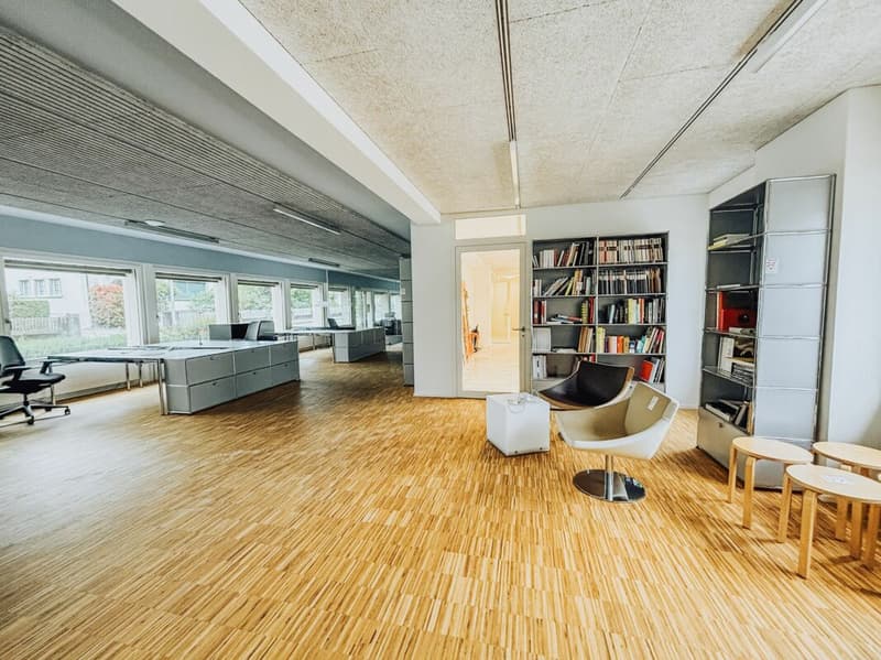 Attractive commercial space in a central location in Langenthal (including furniture) (3)
