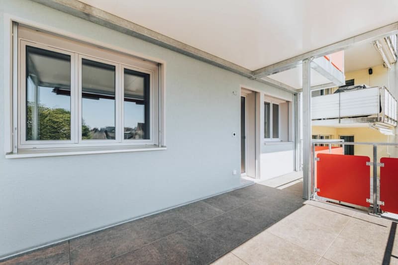 Erstbezug nach Komplettsanierung: 3.5 Zimmer-Wohnung (90m2) mit vielen Extras (9)