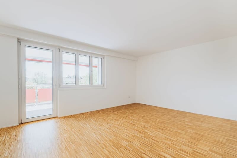 More space for the essentials: High-quality 2.5-room apartment in the center with 70m2 (3)
