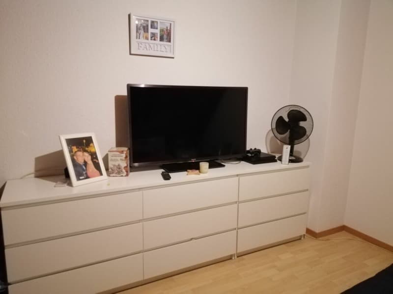 2 1/2-Zimmer-Dachwohnung im Grünen (7)