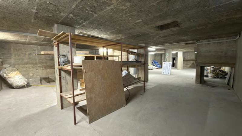 Spazio commerciale attraente a Niederbipp con collegamento stradale ottimale e vicinanza alla stazione (13)