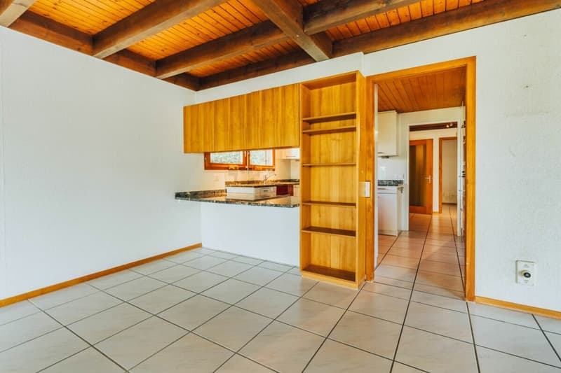 7.5-Zimmer-Wohnerlebnis mit Galerie, Lift und Pool am Waldrand (15)