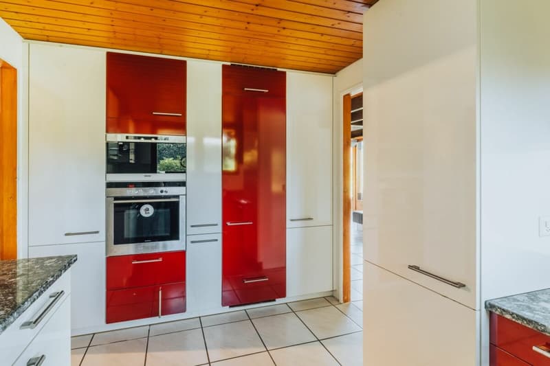 7.5-Zimmer-Wohnerlebnis mit Galerie, Lift und Pool am Waldrand (14)