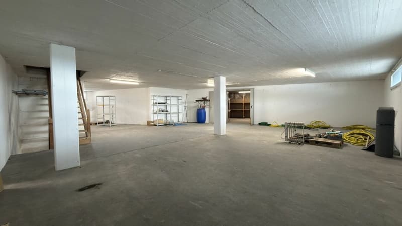 180 m² Lager und Gewerbefläche mit Warenlift und optimalem Autobahnanschluss (6)