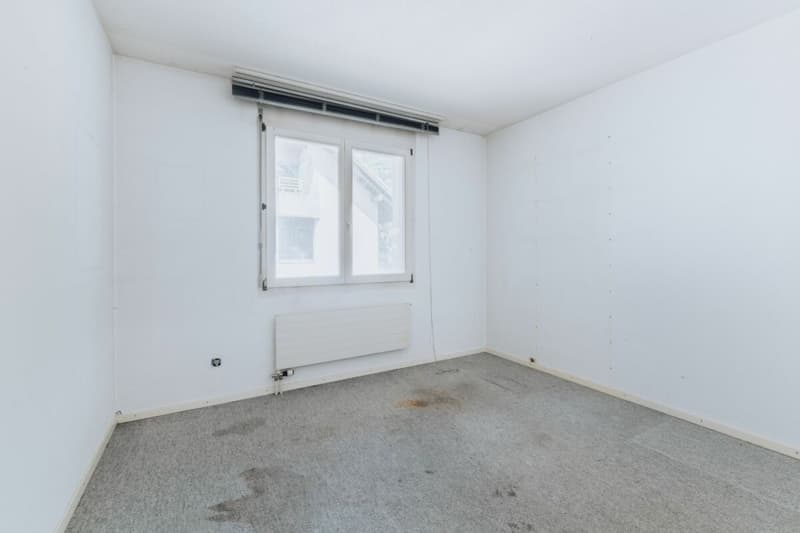 Helle 4.5 Zimmer Eigentumswohnung mit gedecktem Balkon (17)