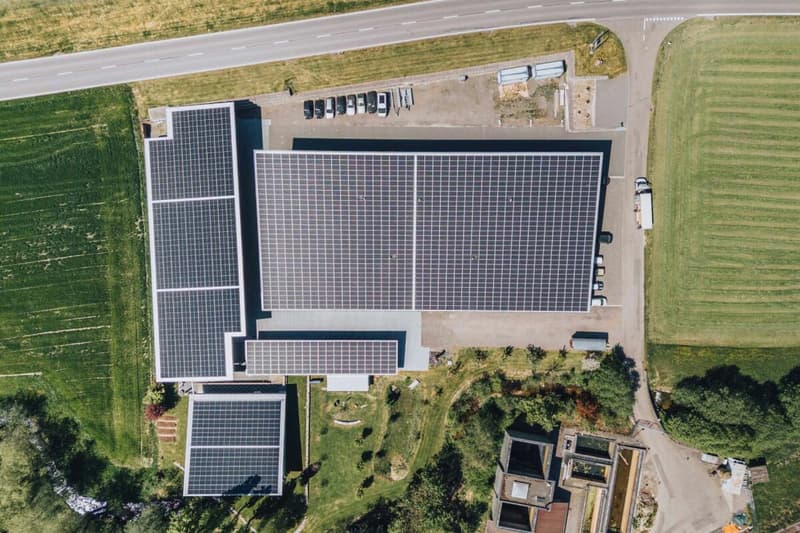 Areal Rotbach: Vielseitig nutzbare Gewerbe- und Produktionsflächen mit grosser PV-Anlage (10)