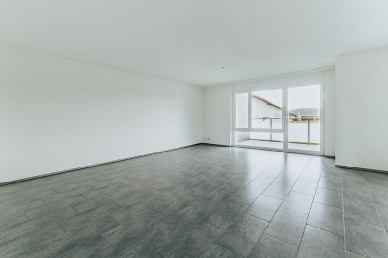 4.5-Zimmerwohnung in ruhiger Umgebung mit Blick ins Grüne (6)