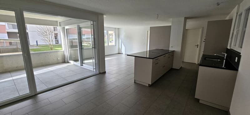 Top moderne 2 1/2-Zimmerwohnung, 70m2 (4)
