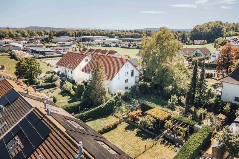 Attraktives Mehrfamilienhaus mit sechs Wohneinheiten in Aarwangen (3)