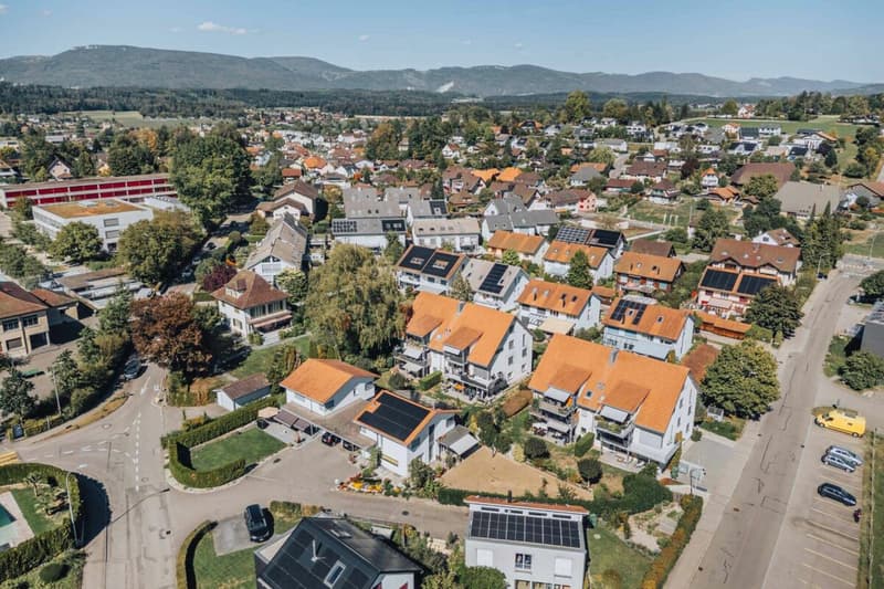 Attraktives Mehrfamilienhaus mit sechs Wohneinheiten in Aarwangen (4)