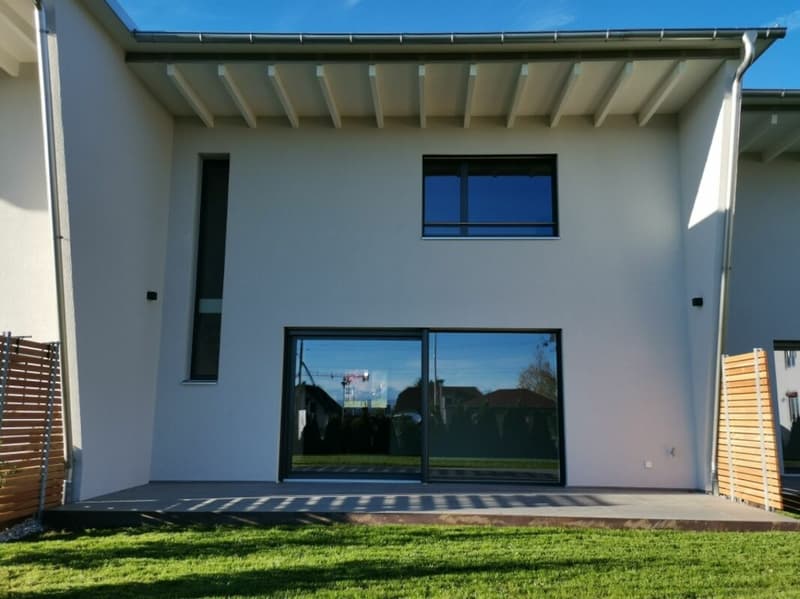 Neubau-Reiheneinfamilienhaus mit vielen Extras in Oberbipp (16)