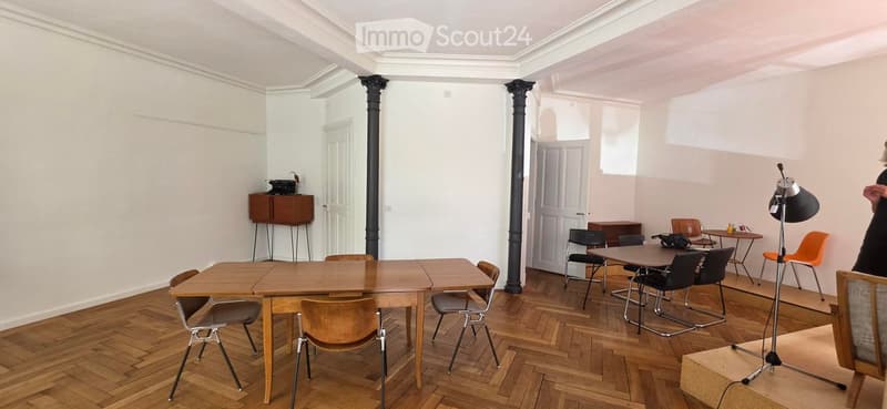 Locale vendita o sala corsi in affitto a "Breitsch" (2)