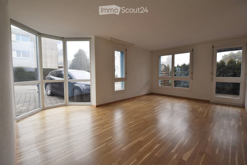 Schöne Parterrewohnung mit Sitzplatz (4)