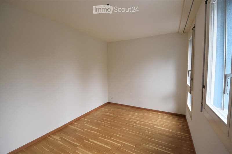 Schöne Parterrewohnung mit Sitzplatz (7)