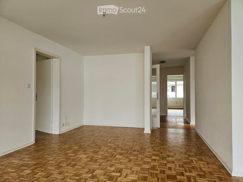 Schöne und helle 4.5-Zimmerwohnung in Stettlen (4)