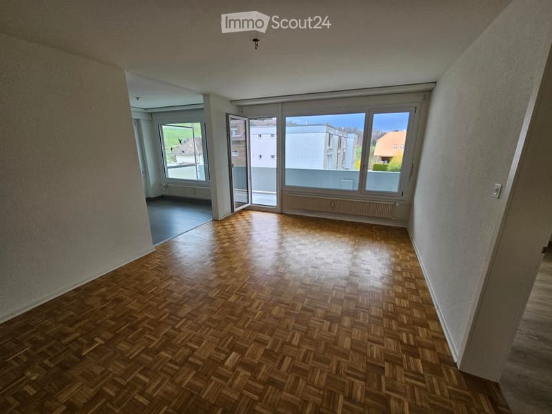 Schöne und helle 4.5-Zimmerwohnung in Stettlen (3)